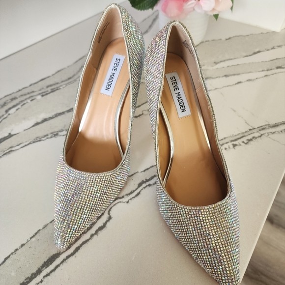 Steve Madden Rhinestone Pump, NEW - Picture 2 of 5